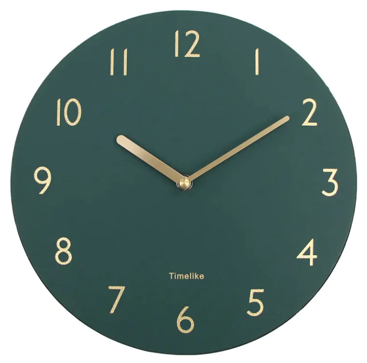 Wanduhr im Lederdesign