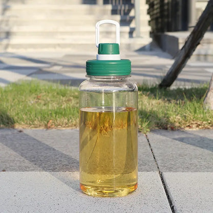 Trinkflasche XL – Praktisch für Sport und unterwegs