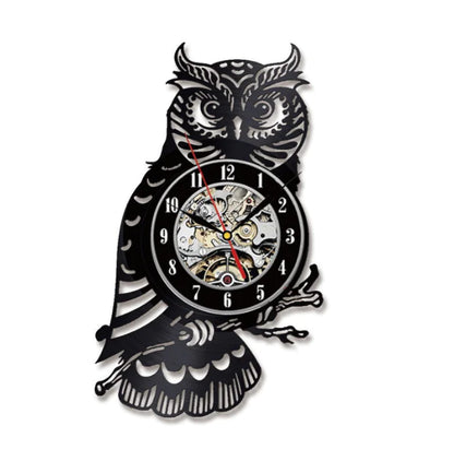 Eulen-Wanduhr – Dekoratives Stück