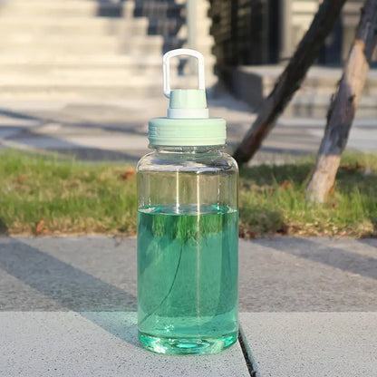 Trinkflasche XL – Praktisch für Sport und unterwegs