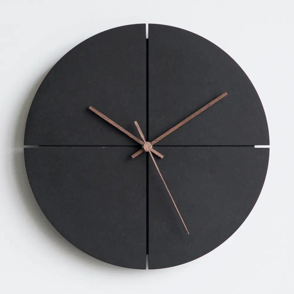 Minimalistische Wanduhr in modernem und geräuschlosem Design