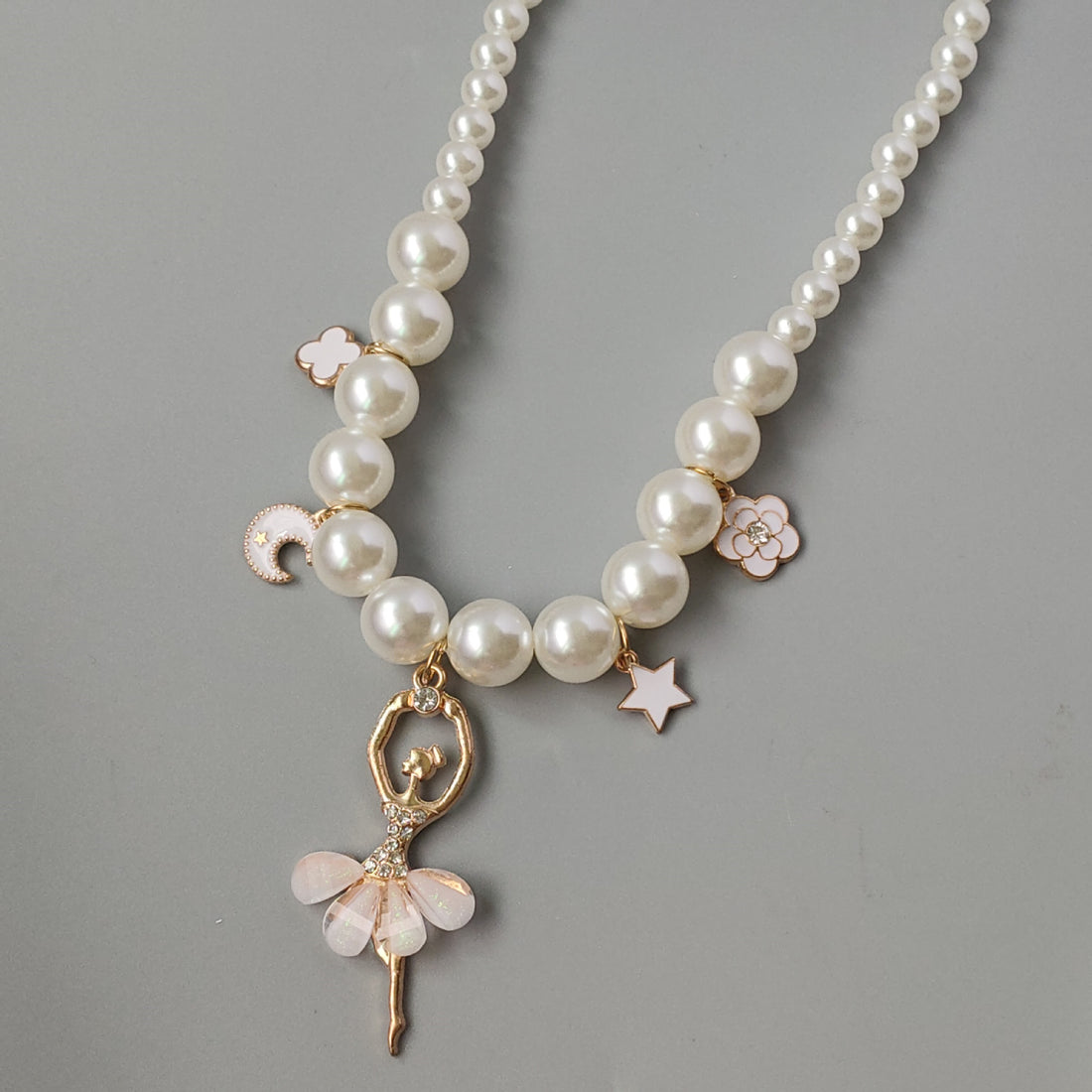 Collar estilo coreano para niños