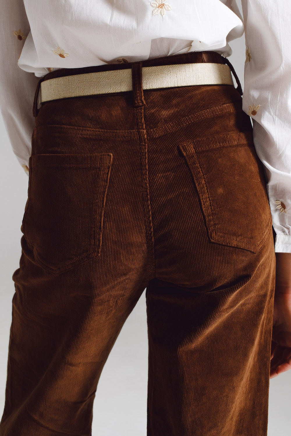 Braune Cord-Shorts