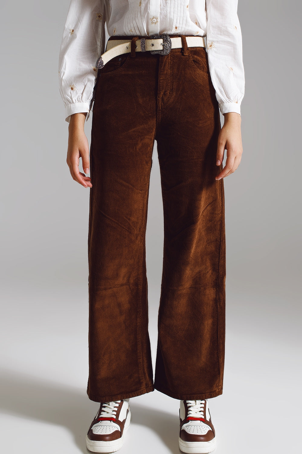 Braune Cord-Shorts