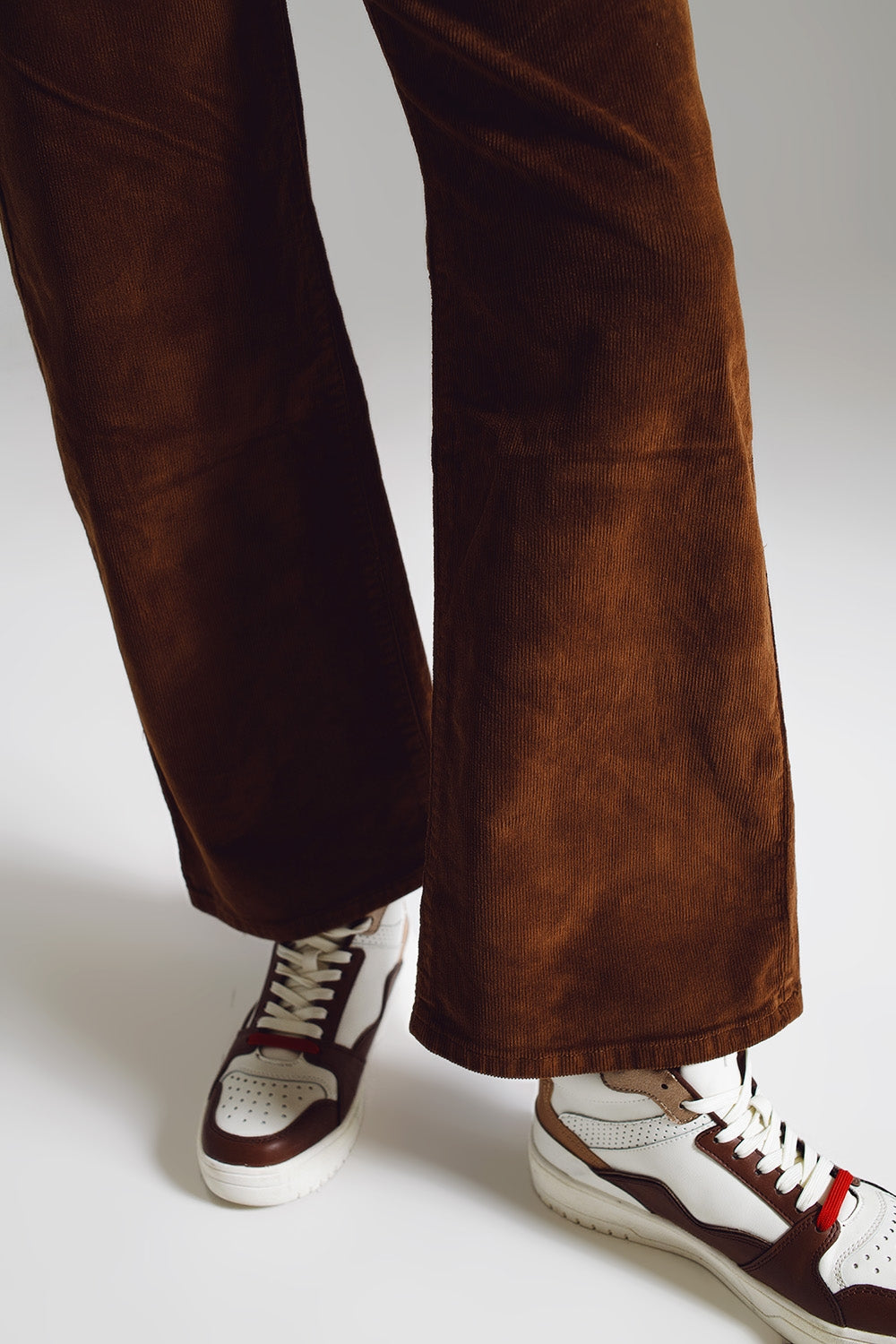 Braune Cord-Shorts
