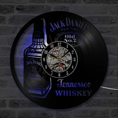Dekorative Wanduhr aus Vinyl Whiskey