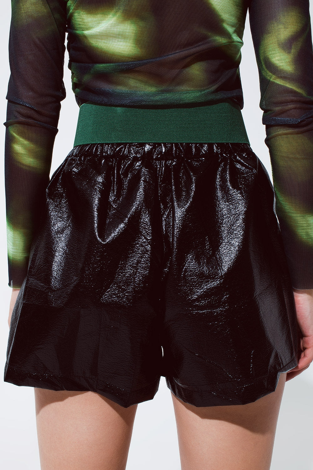 High-Waist-Leder-Shorts – Schwarz