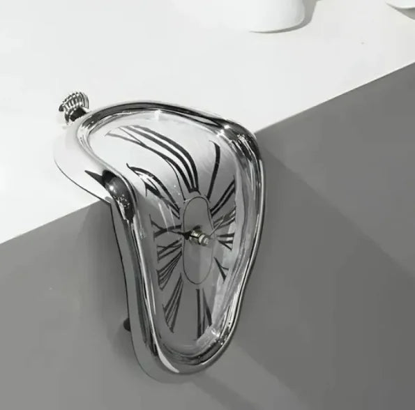 Horloge murale artistique fondante