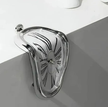 Horloge murale artistique fondante