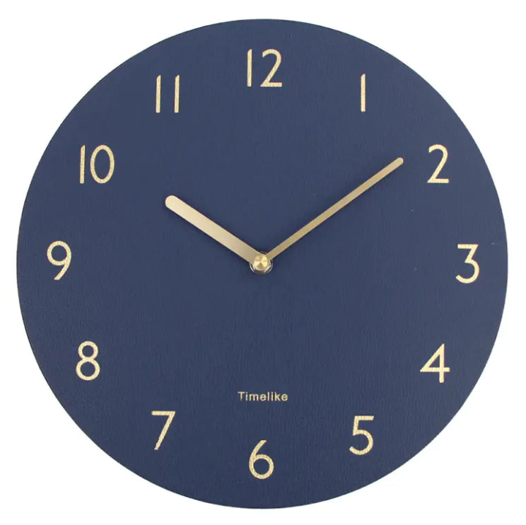 Wanduhr im Lederdesign